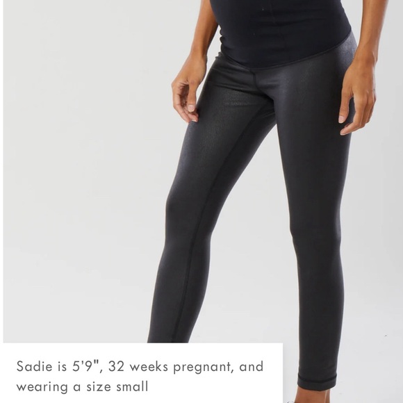 Ingrid and Isabel maternity faux leather leggings size Small - Picture 4 of 4